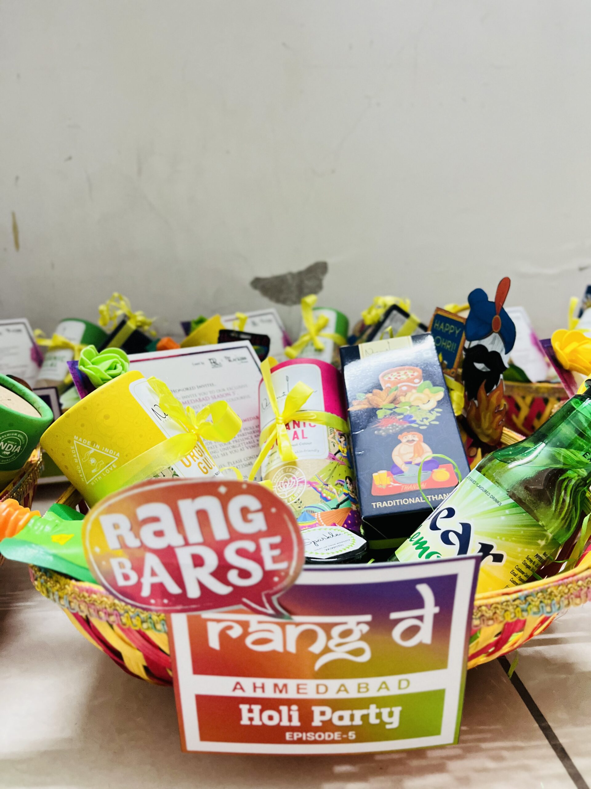 kavyacreatives festive hamper (6)