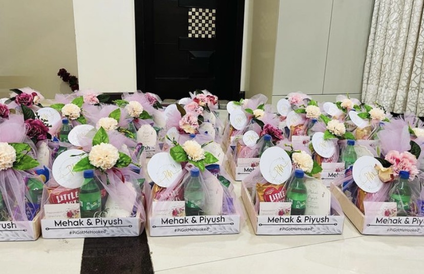 Guest Room Hamper